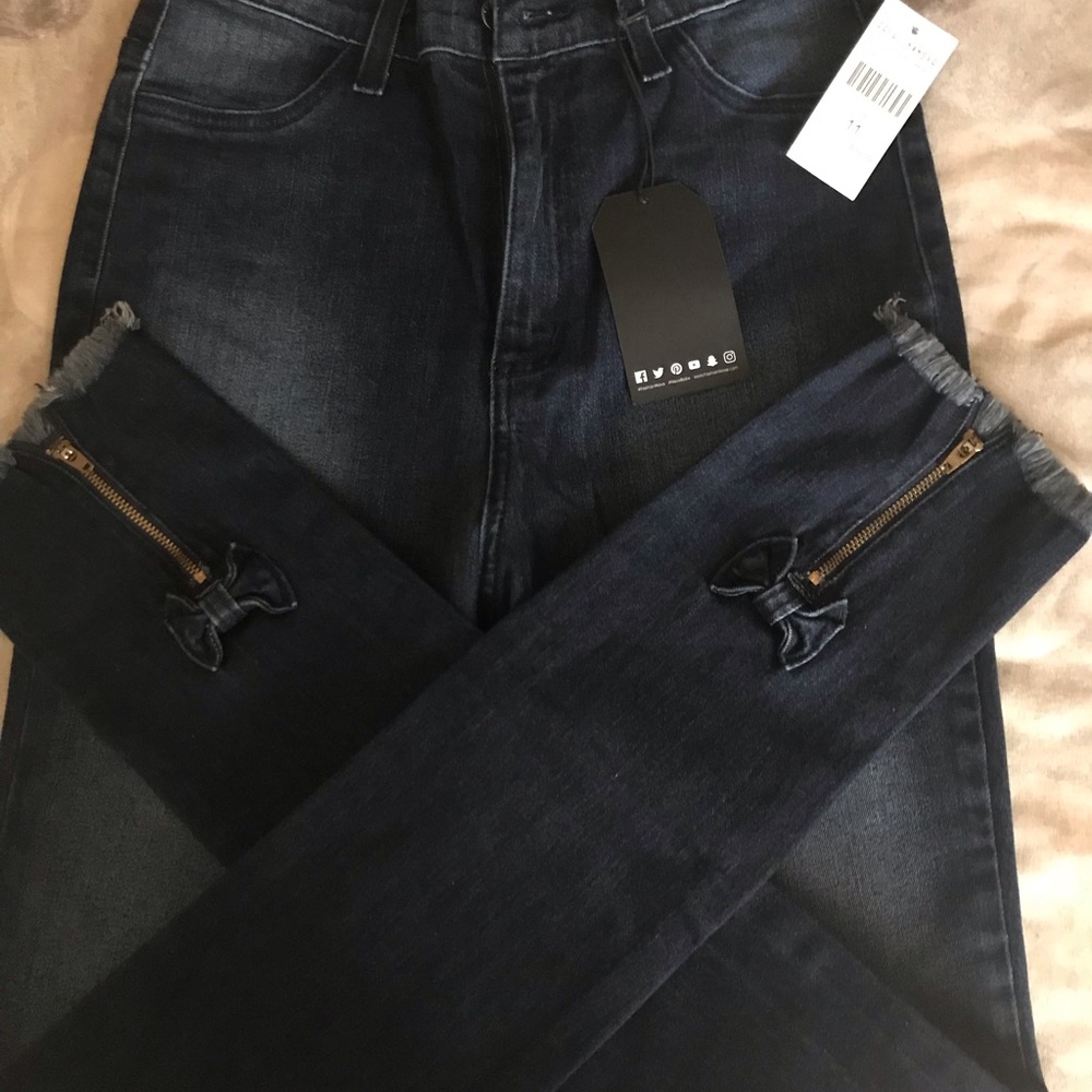 Brand NEW Fashion Nova Jeans👖